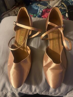 Satin Ankle-Strap dance shoe Gold - Women Shoes